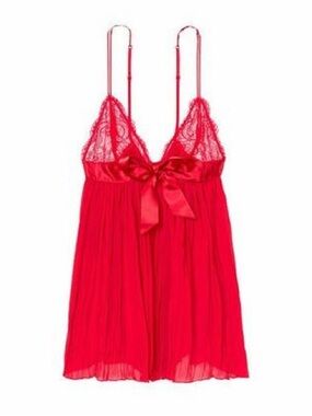 NWT Victorias Secret Lace Pleated Sheer Babydoll Slip Top